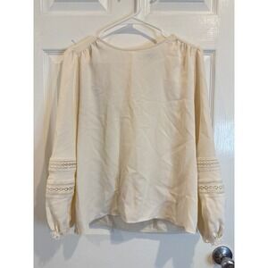 Ann Taylor Petite Cream Blouse Long Sleeve Lace Cuff‎ Top SP